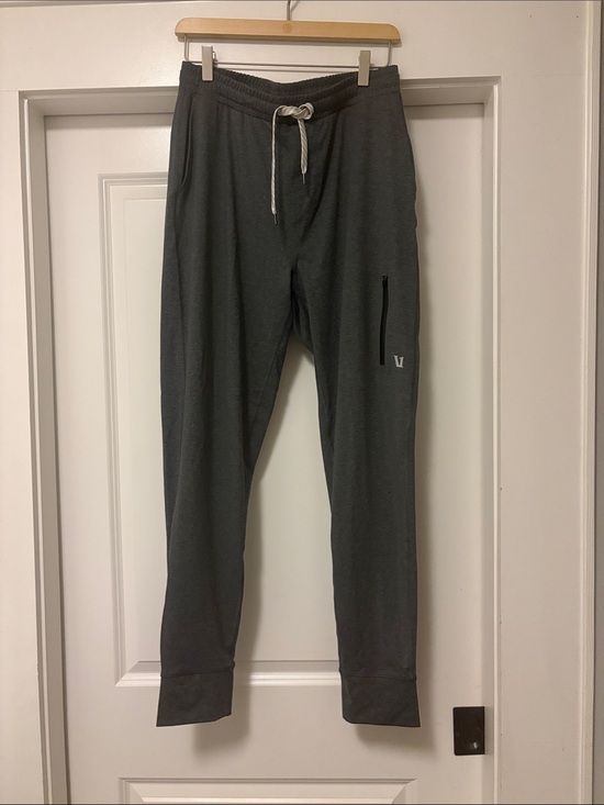 Vuori Other - Vuori Charcoal Gray Men's Jogger Sweatpants with Drawstring